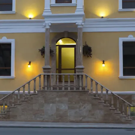 семеен булаир Отель