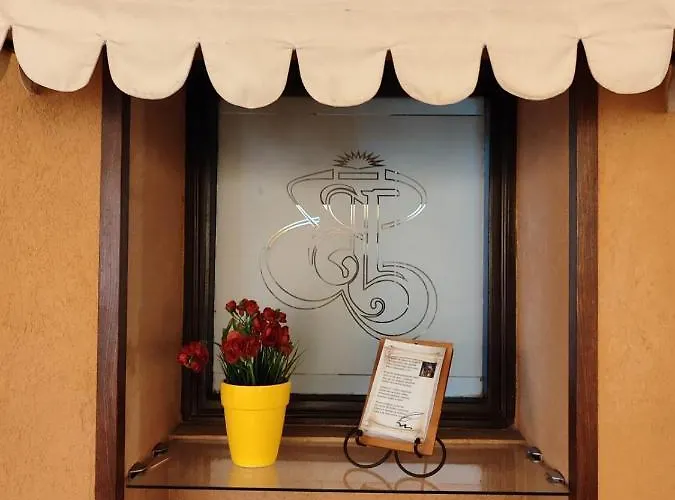 семеен булаир Отель