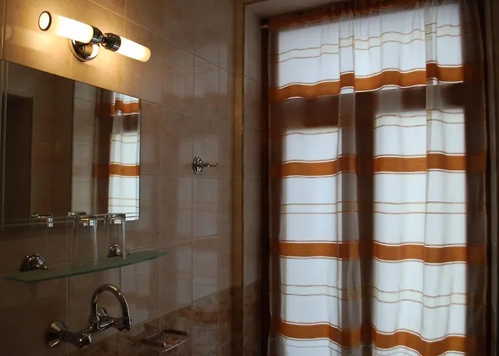 семеен булаир Отель